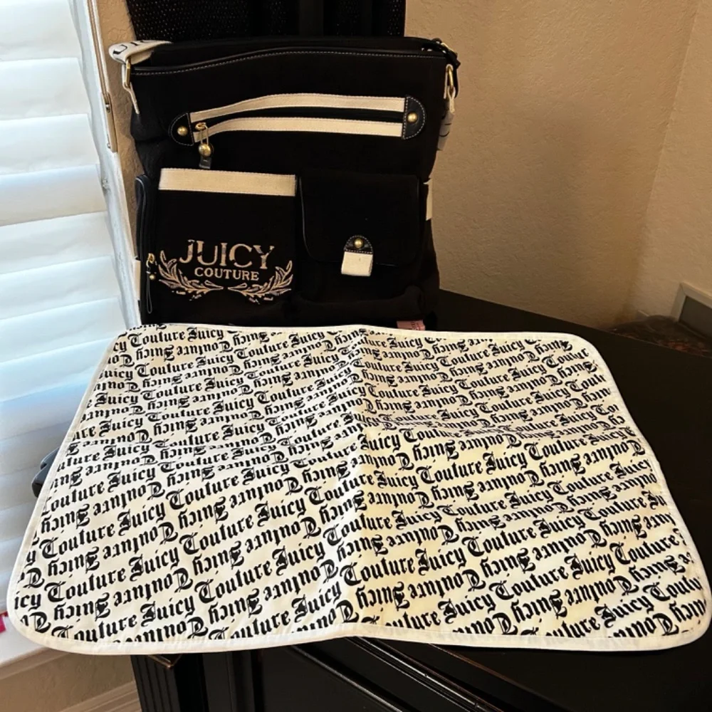 Juicy Couture Baby Brown Velour Diaper Bag Set . NWOT. Authentic & Rare